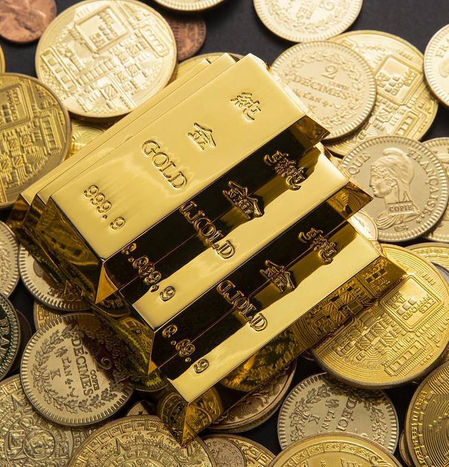 Commodities & Precious Metals